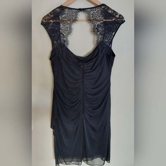 Signature Valerie Black Dress - Picture 2 of 3